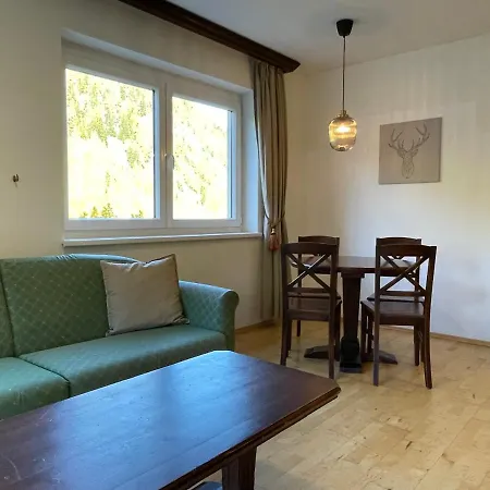 International House Solden