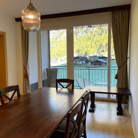 International House Apartment Solden