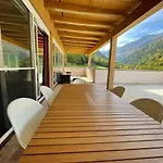 Hotel International House *