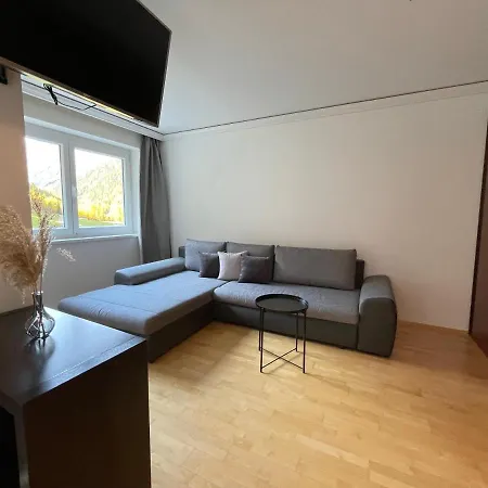 Appartement International House *