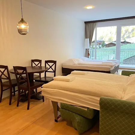 International House 酒店