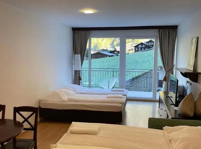 Hotel International House *