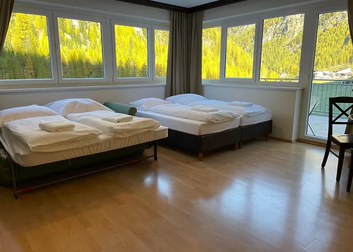 International House * Solden