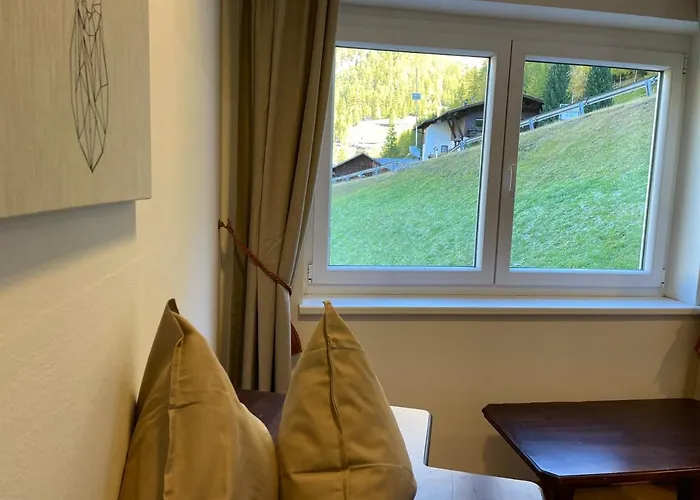 Hotel International House *