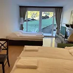 Hotell International House *