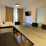 International House Hotell *