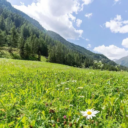 International House * Sölden