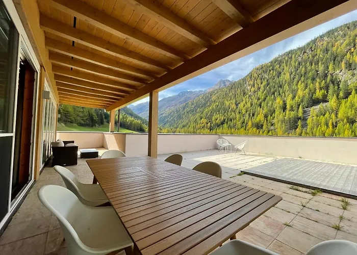 International House Hotel