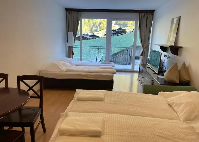 Hotel International House *