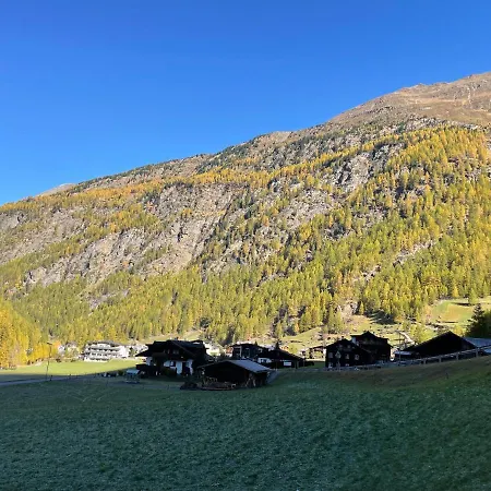 International House Szálloda